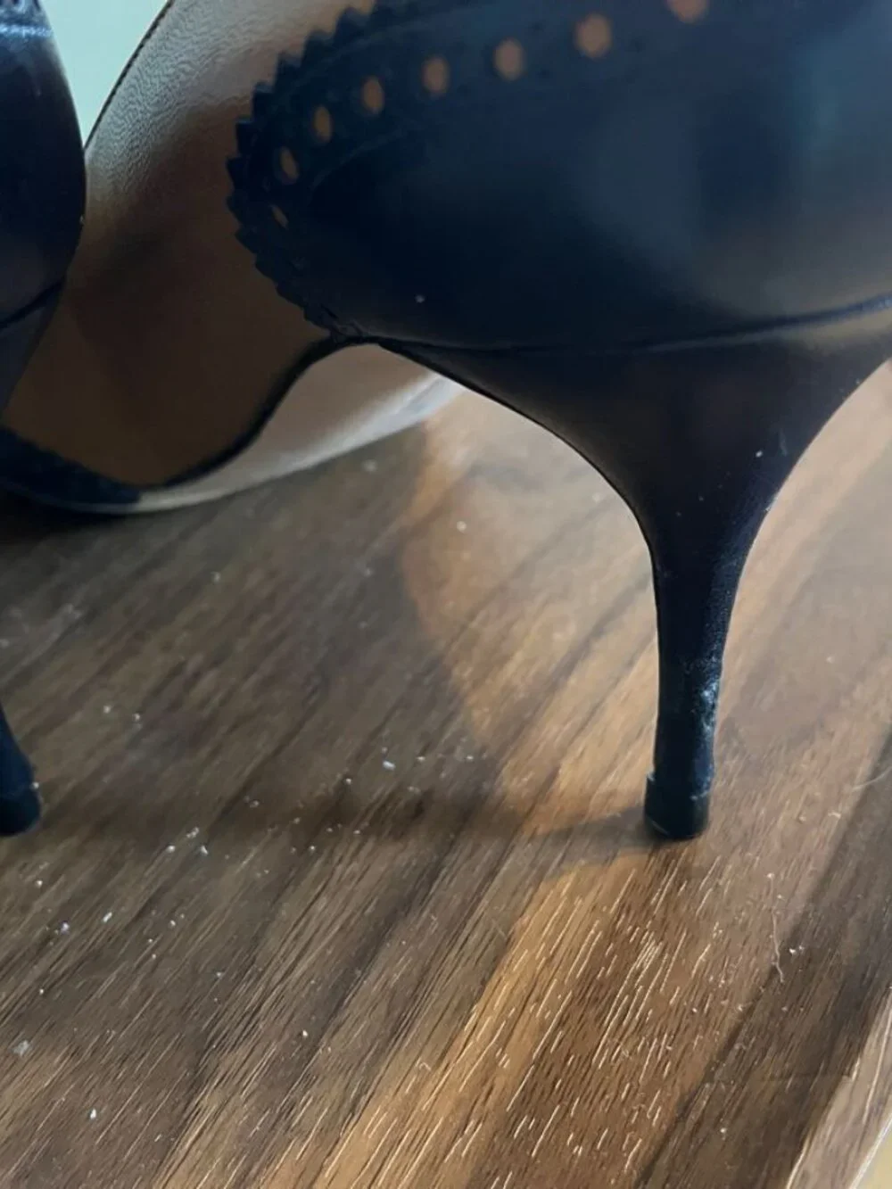 Manolo Blahnik Ancor Spectator Pumps Sz 41.5 11.5 USA blue & camel pointy toe